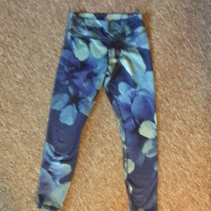 Cute flower leggings